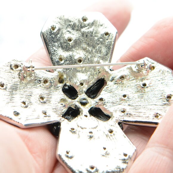 Vintage Kenneth Jay Lane KJL Crystal Maltese Cross Pin Brooch - Picture 3 of 5